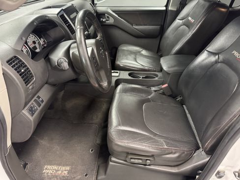 Used 2012 Nissan Frontier PRO-4X w/ Pro-4x Luxury Pkg image 8