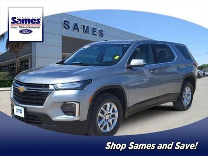 Used 2023 Chevrolet Traverse LS w/ Safety Package