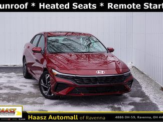 Used 2024 Hyundai Elantra SEL w/ Convenience Package video 1