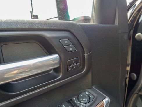 Used 2021 Chevrolet Silverado 3500 High Country AWD/4WD image 19