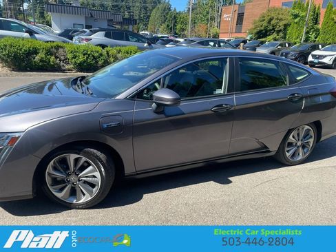 Used 2019 Honda Clarity Plug-In Hybrid image 6