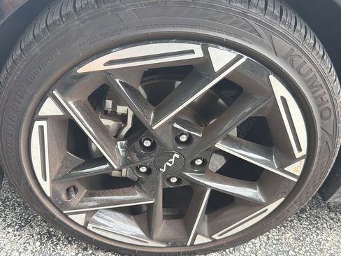 Certified 2025 Kia K4 GT-Line FWD image 5