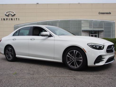 Used 2023 Mercedes-Benz E 350 Sedan image 1