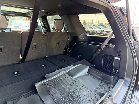 Certified 2021 Lincoln Navigator Reserve AWD/4WD image 32