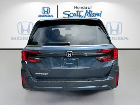 New 2026 Honda Odyssey EX-L image 5