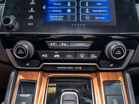 Used 2020 Honda CR-V Touring image 22