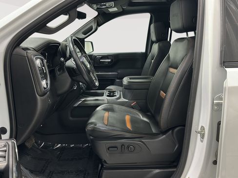 Used 2020 GMC Sierra 1500 AT4 w/ AT4 Premium Package AWD/4WD image 9