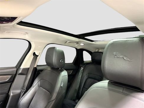 Used 2023 Jaguar F-PACE S image 25