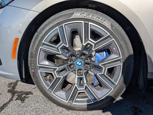 Used 2024 BMW i5 M60 w/ Premium Package AWD/4WD image 15