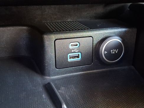 Certified 2021 Ford Escape SEL w/ Technology Package image 34