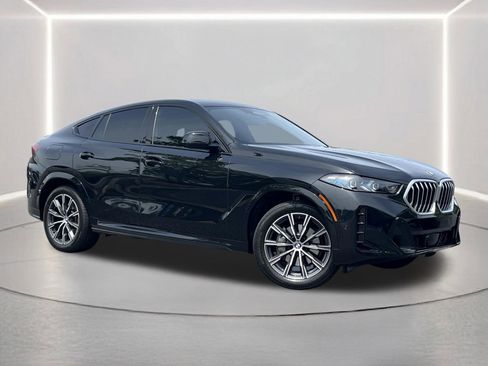 Used 2026 BMW X6 xDrive40i AWD/4WD image 2