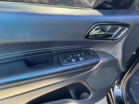 Used 2021 Dodge Durango GT image 11