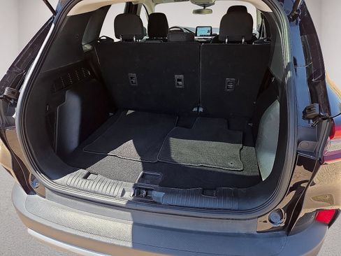 Used 2025 Ford Escape Active AWD/4WD image 18