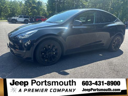 Used 2021 Tesla Model Y Long Range AWD/4WD image 1