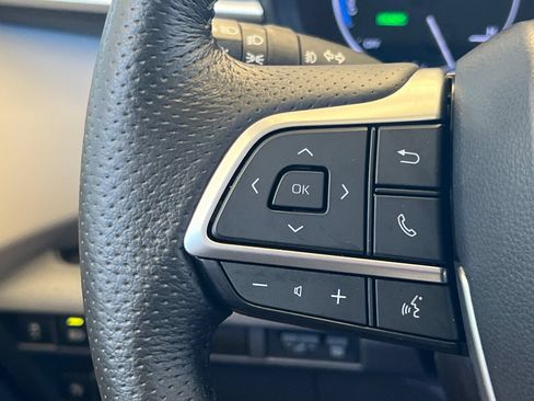 Certified 2022 Toyota Sienna Limited AWD/4WD image 31