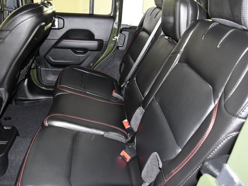 Used 2021 Jeep Wrangler Unlimited Rubicon image 51