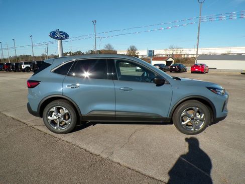 New 2026 Ford Escape ST-Line w/ Cold Weather Package image 8