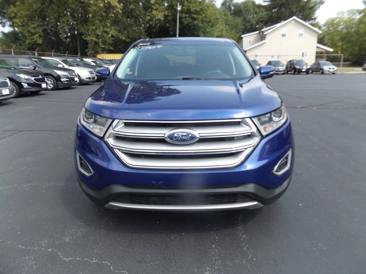 Used 2015 Ford Edge SEL w/ Equipment Group 201A AWD/4WD image 2