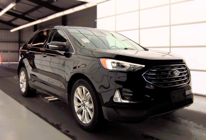 Used 2022 Ford Edge Titanium AWD/4WD image 3