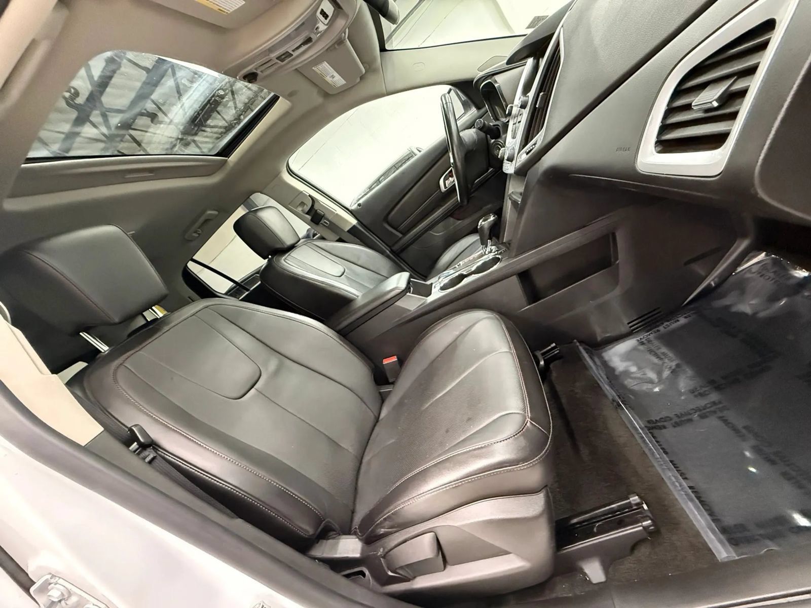 Used 2016 GMC Terrain SLT w/ Open Road Package AWD/4WD image 26