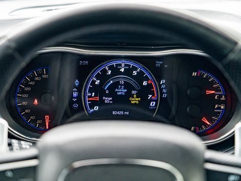 Used 2018 Jeep Grand Cherokee SRT image 20