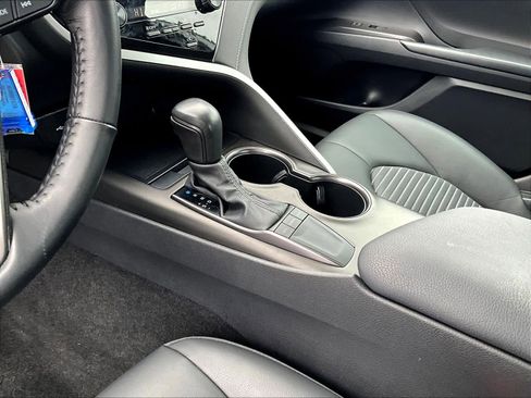 Used 2023 Toyota Camry SE FWD image 20