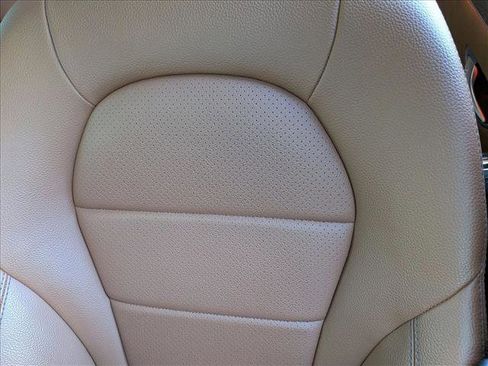 Used 2022 Mercedes-Benz GLC 300 image 13