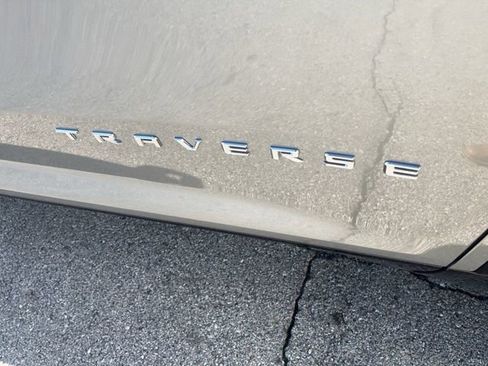 New 2026 Chevrolet Traverse High Country w/ LPO, Floor Liner Package image 10