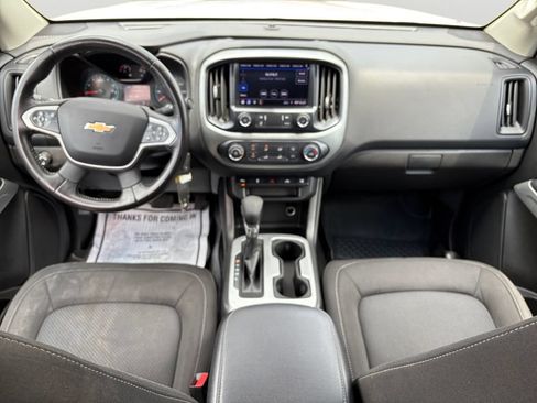 Used 2022 Chevrolet Colorado LT w/ Fleet Safety Package RWD image 17