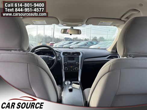 Used 2018 Ford Fusion S image 34