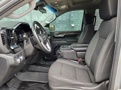 Used 2024 GMC Sierra 1500 Elevation image 15