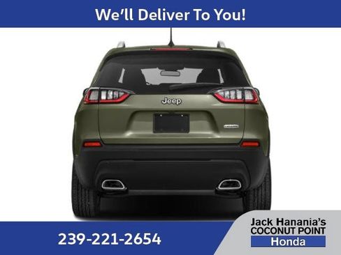 Used 2019 Jeep Cherokee Overland w/ Technology Group AWD/4WD image 8