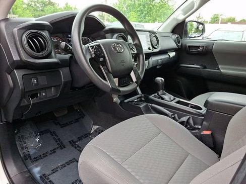 Certified 2022 Toyota Tacoma SR AWD/4WD image 12