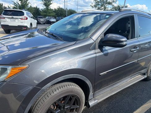 Used 2013 Toyota RAV4 Limited AWD/4WD image 3