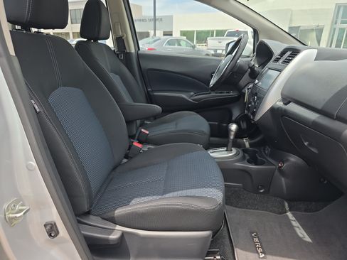 Used 2019 Nissan Versa Note SV FWD image 15