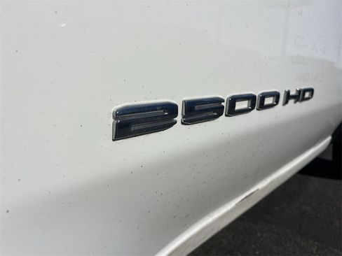 Used 2020 GMC Sierra 2500 4x4 Regular Cab w/ Convenience Package image 24