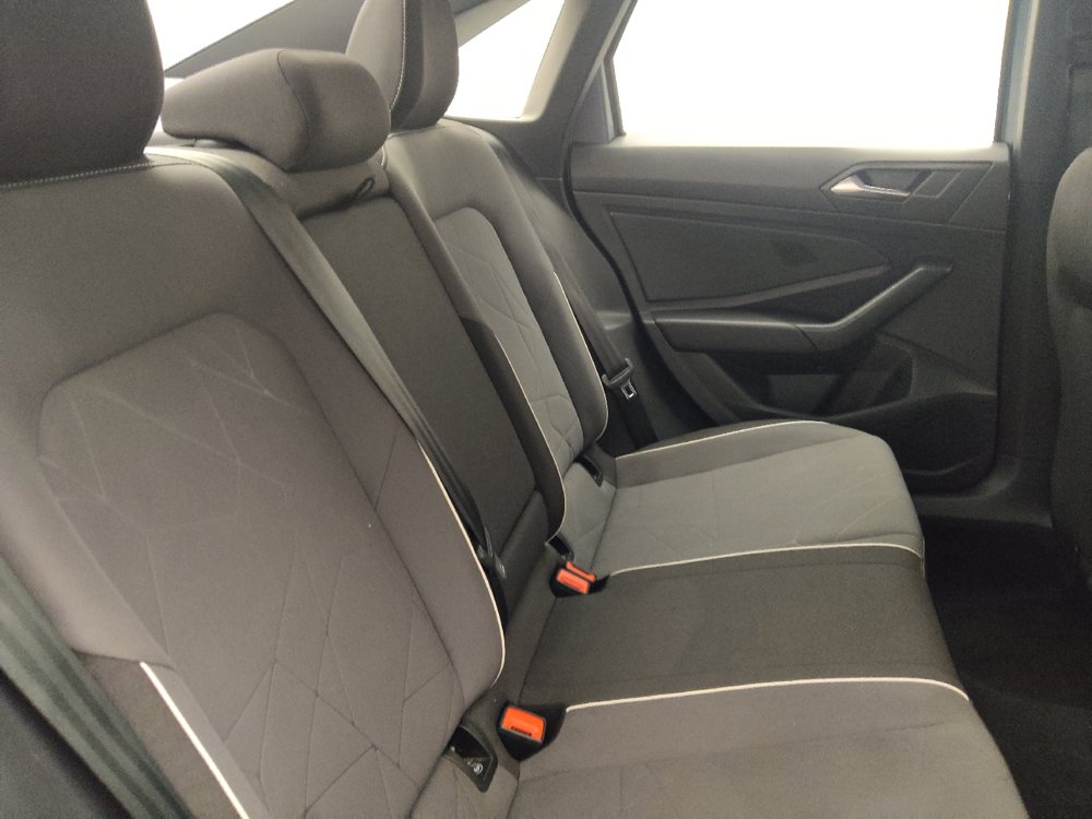 Used 2025 Volkswagen Jetta Sport FWD image 19