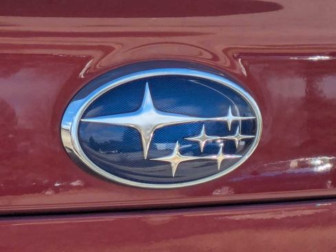 Used 2017 Subaru Legacy 2.5i Premium w/ Moonroof Package image 11