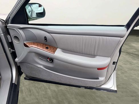 Used 2005 Buick Park Avenue FWD image 23
