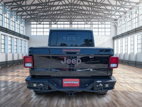 Used 2022 Jeep Gladiator Mojave w/ Cold Weather Group AWD/4WD image 4