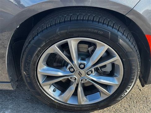 Certified 2022 Dodge Charger SXT w/ Cold Weather Package image 8