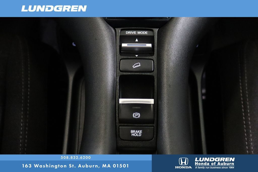 Used 2024 Honda HR-V LX image 25