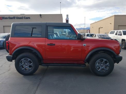 Used 2024 Ford Bronco Big Bend image 2