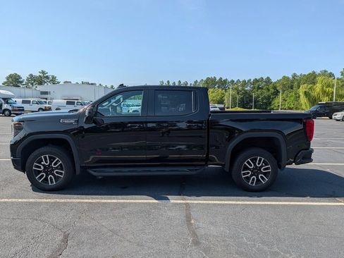 Used 2024 GMC Sierra 1500 AT4 w/ AT4 Premium Package AWD/4WD image 26