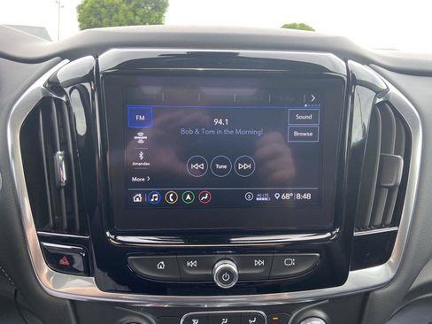 Used 2021 Chevrolet Traverse RS AWD/4WD image 32