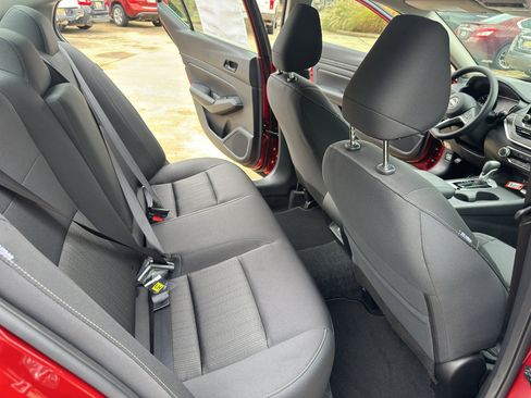 New 2025 Nissan Altima 2.5 SV image 17