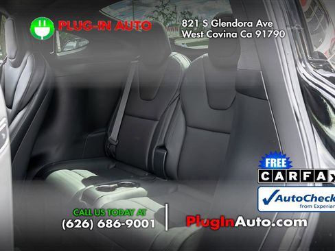 Used 2023 Tesla Model X Plaid image 12