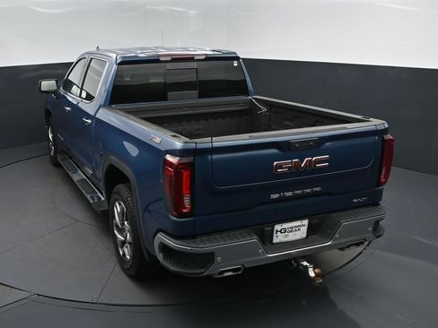 Used 2024 GMC Sierra 1500 SLT w/ SLT Premium Plus Package AWD/4WD image 34
