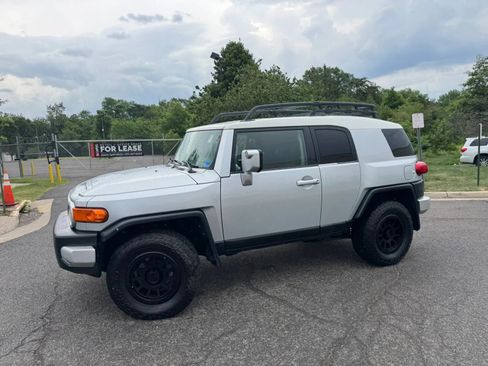 Used 2007 Toyota FJ Cruiser 4WD image 12