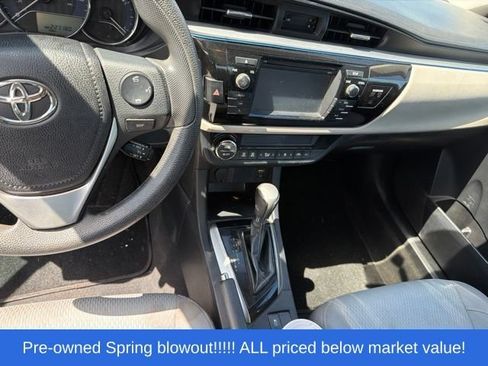 Used 2016 Toyota Corolla LE FWD image 17